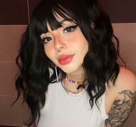 laotacostena star beautiful photo