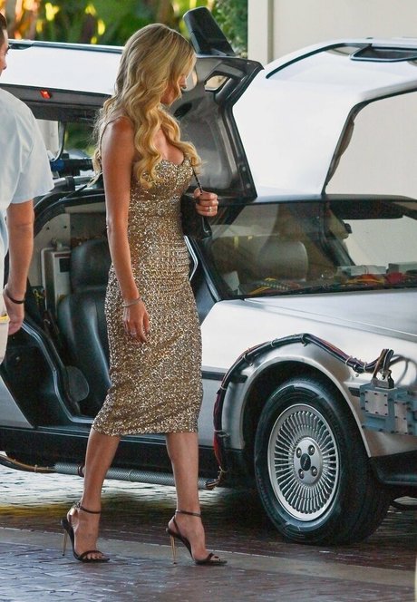 Christina Hall actress image