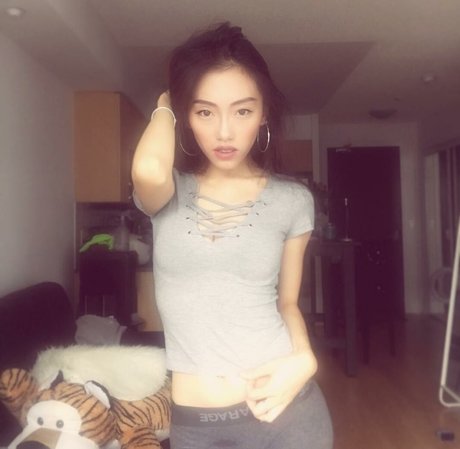 lesbians onlyfans pornos photos