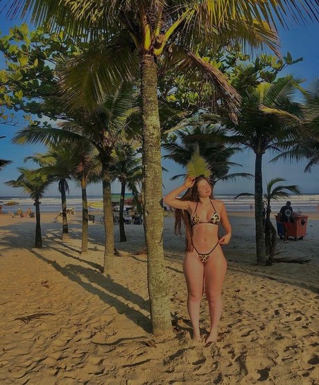 niic ca pretty pornstar gallery