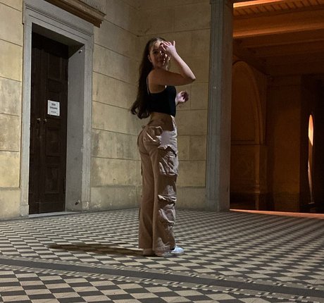 Amy Marisa exclusive model pic