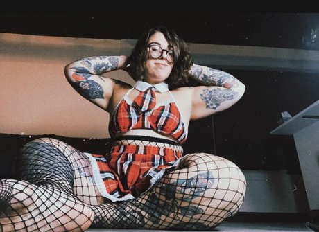 Stepstool Sarah model sex galleries