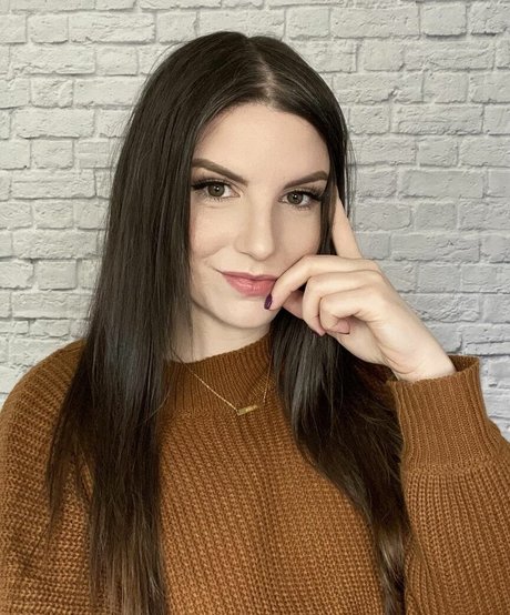 katestark pornstar pretty images