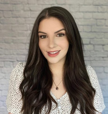 katestark model nudes pics