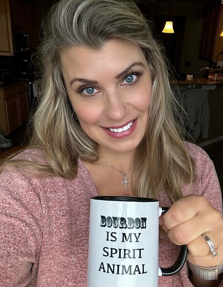 onlyneatbunny star pornographic image