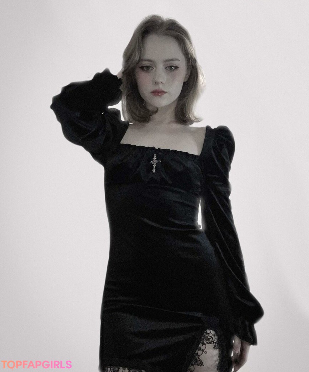 blonde squirt onlyfans free pics