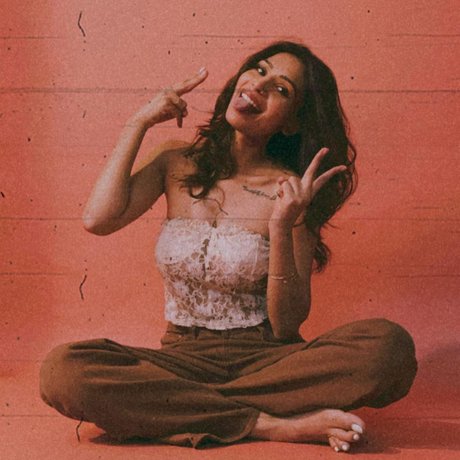 Annie Sharma xxx model archive