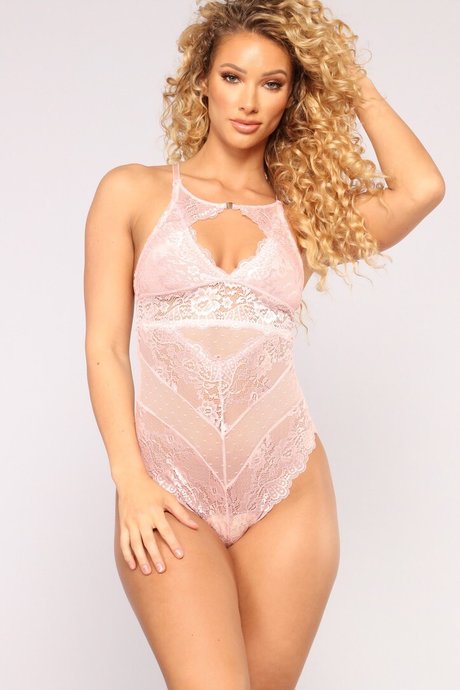 army milf onlyfans nude image