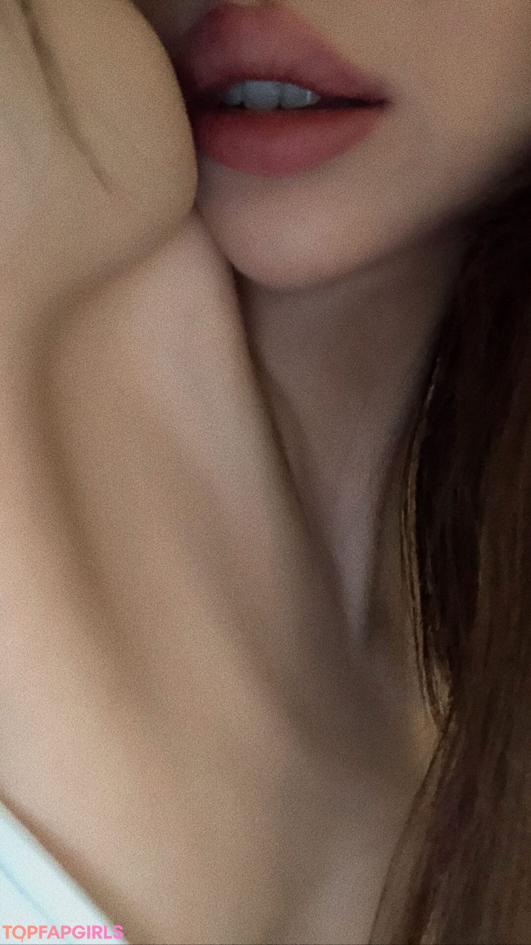 Mari Bambei  top profile image