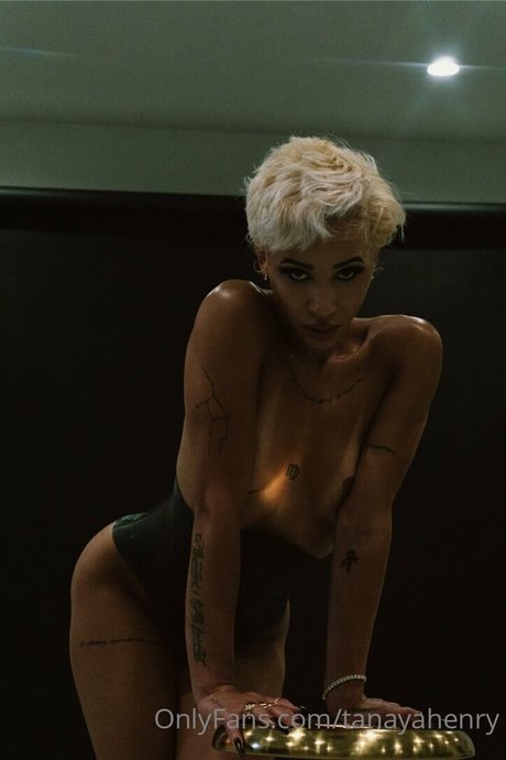 petite skinny onlyfans nice image