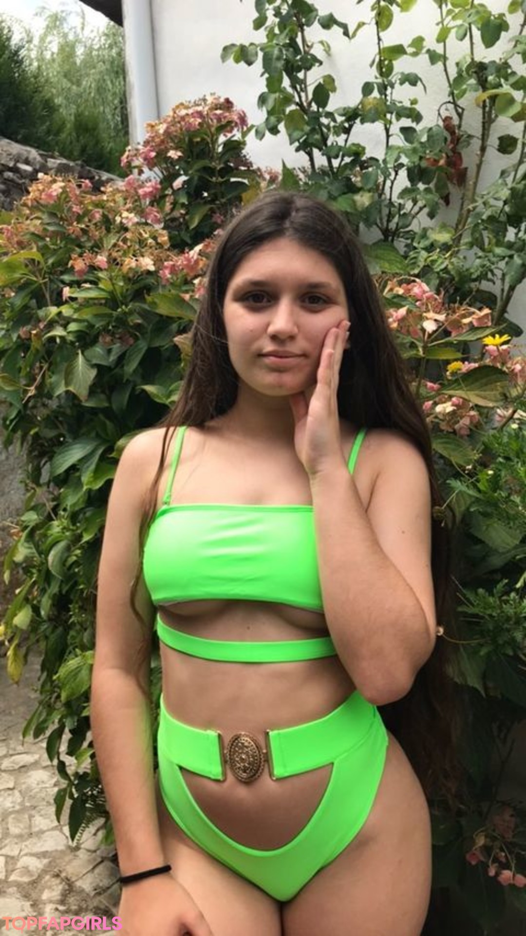 Veronica Marcelino hd star pic