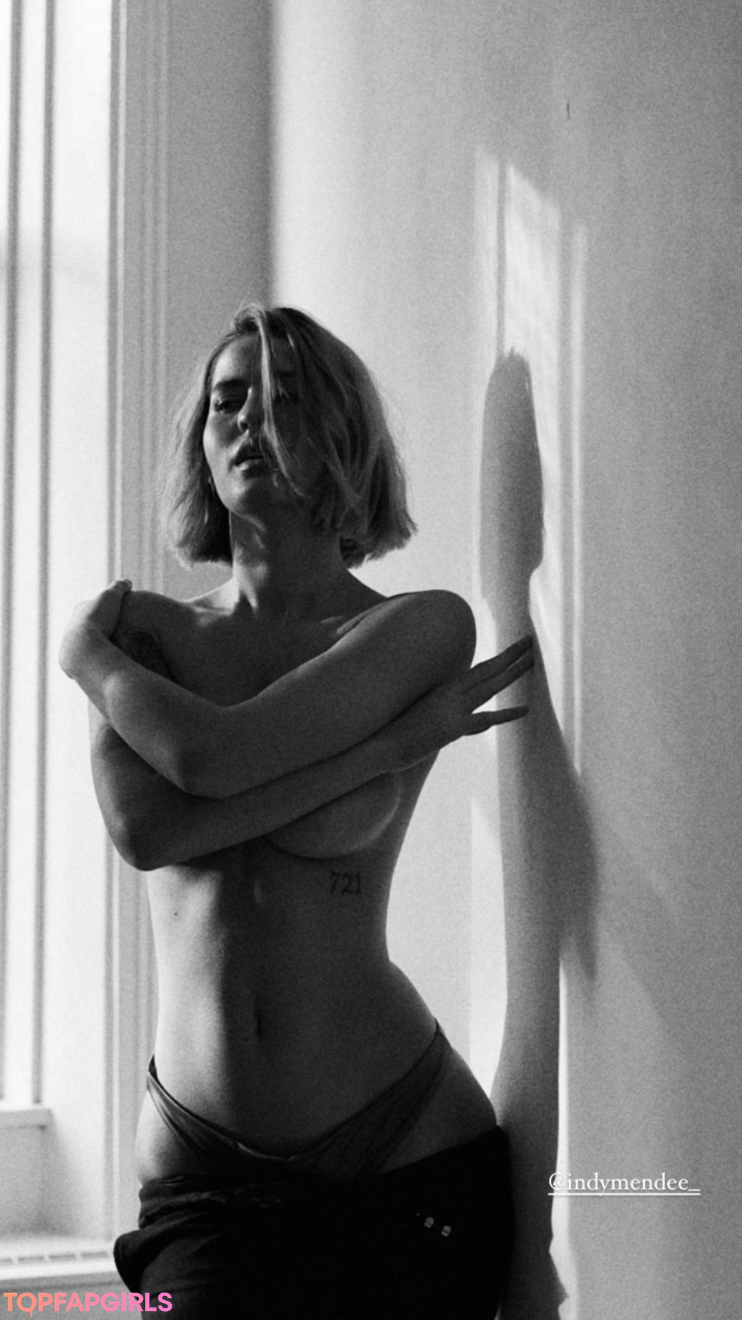Indy Mende model beautiful picture