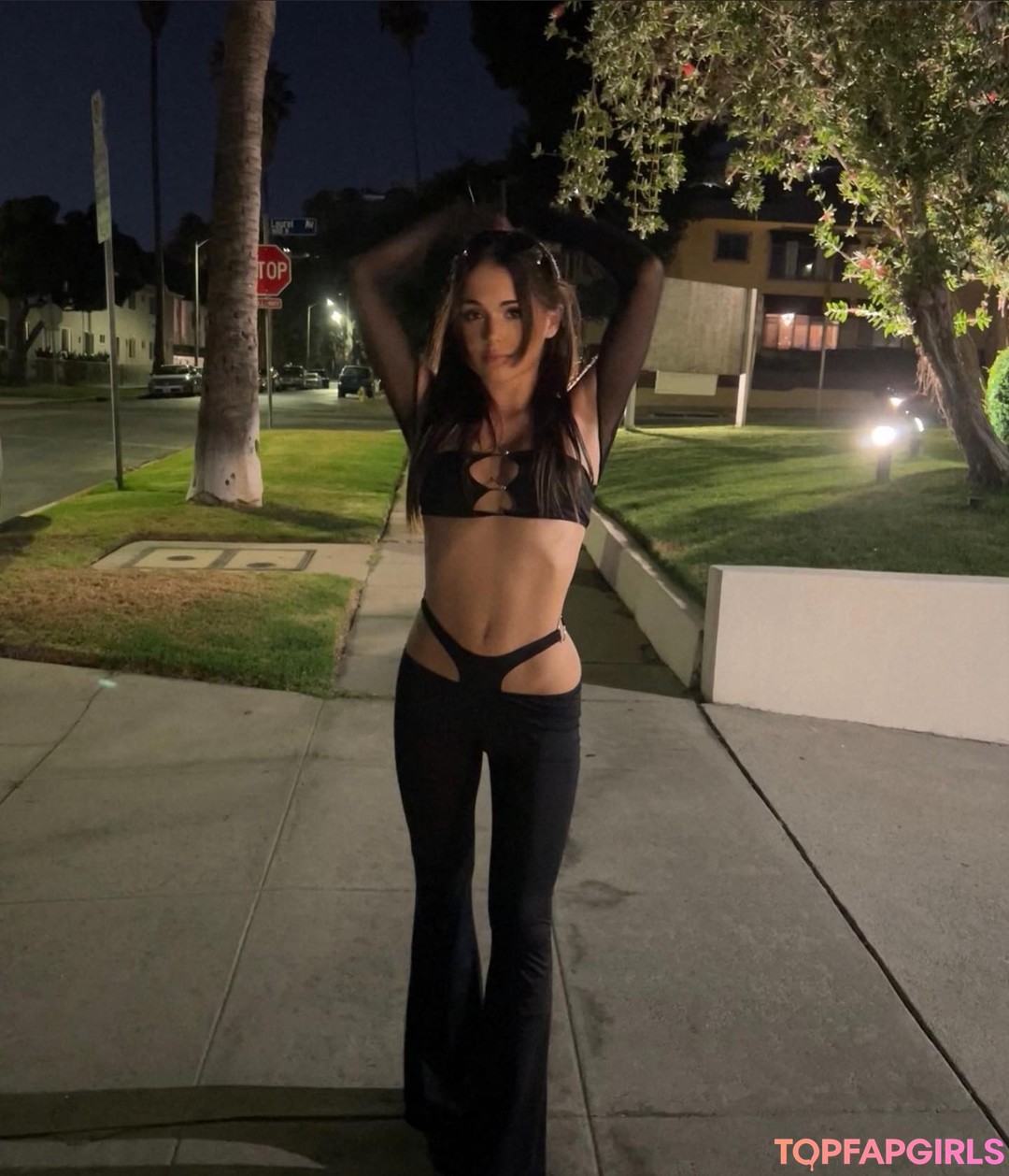 Laura Lindstrom nice actress pics