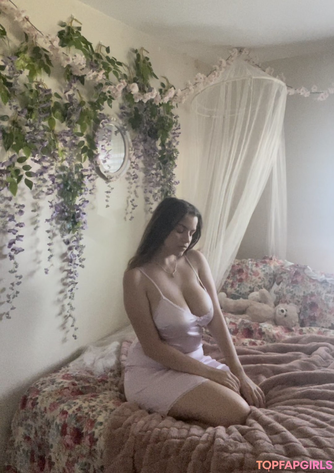 Mayaisfiya pornographic actress galleries