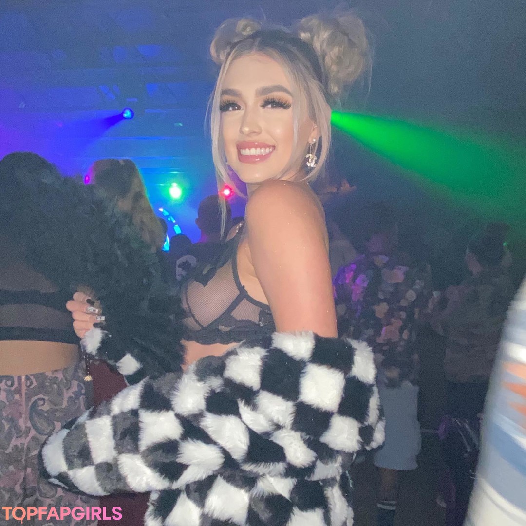 Jelly Vital xxx pornstar image