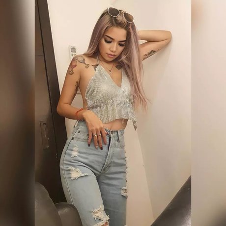 Nori Thita_ model sexy pictures