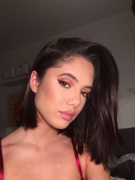 asian onlyfans top picture