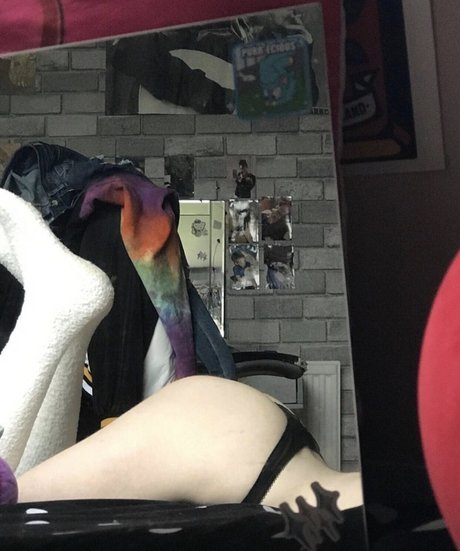 _Bat Brookes_ porn actress photo