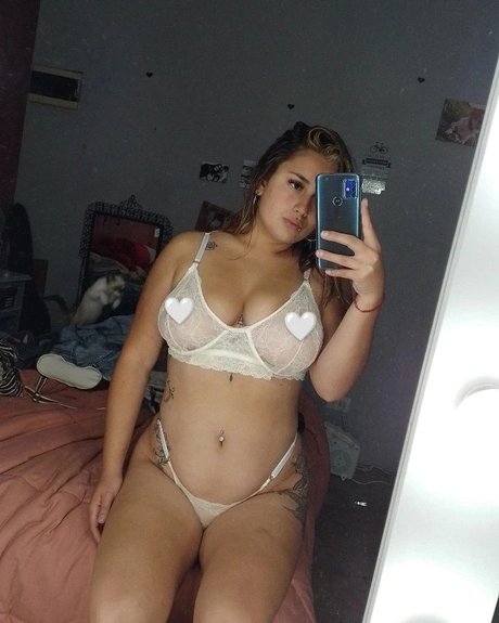 Karen Mulys_ naked pornstar pic