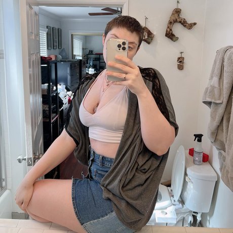 Mel Capperino Garcia xxx actress image