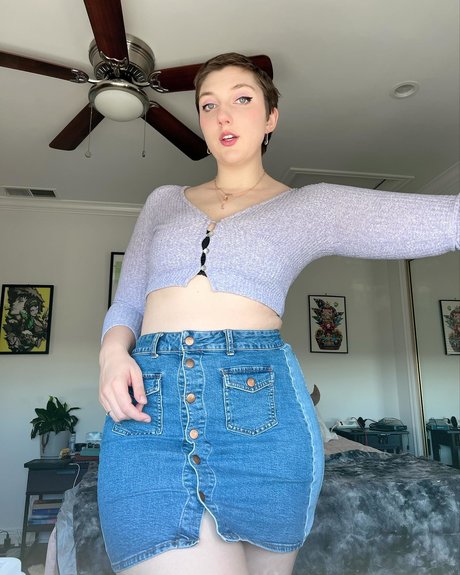 Mel Capperino Garcia pornstar exclusive photos