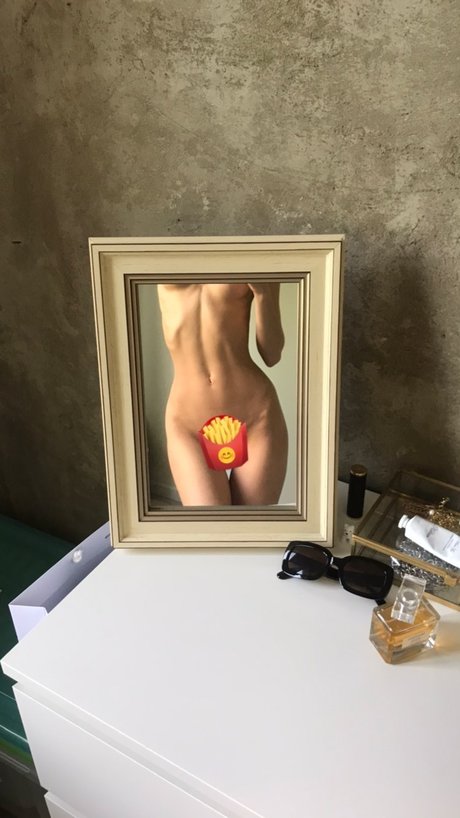 Radmila Sadokina porn model photo