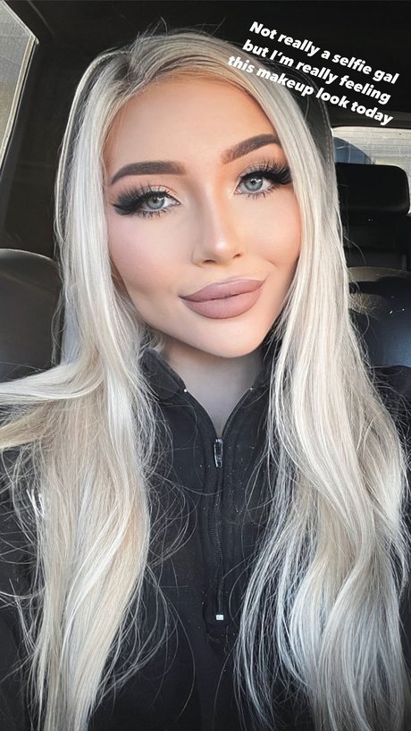 Brooke Michelle high quality model images