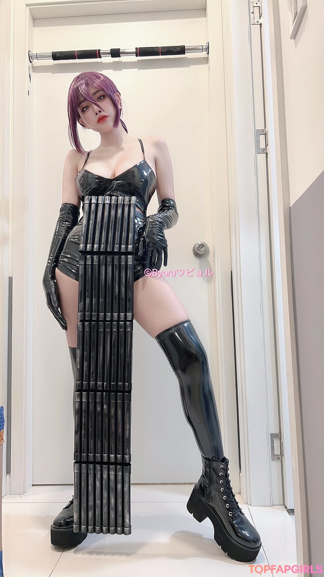 Byoru model hd image