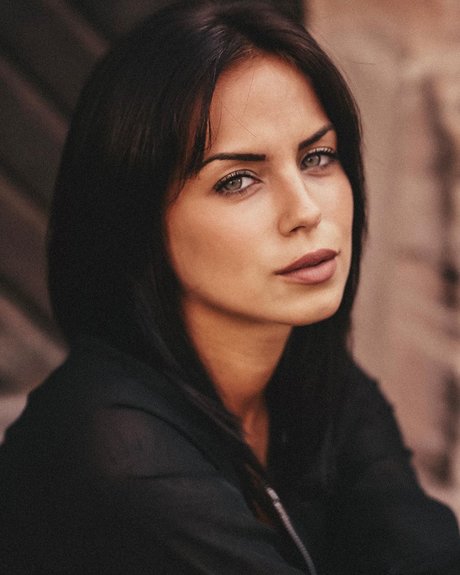 Marlen Valderrama Alvarez naked model pics