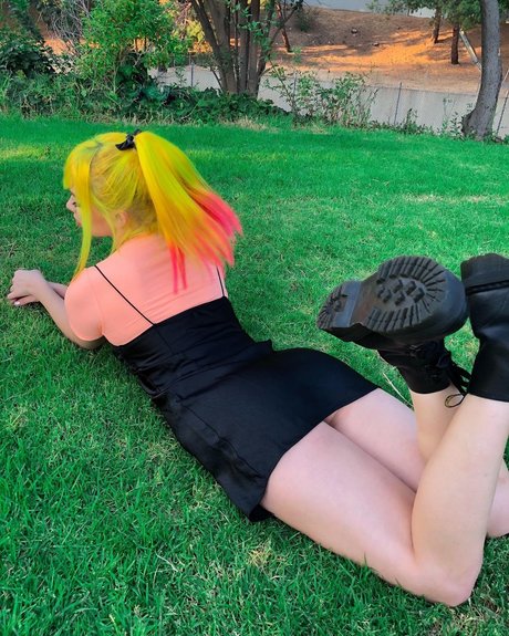 Cindy Paola_ model art img