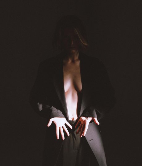 Lena Stepanova sex model photos