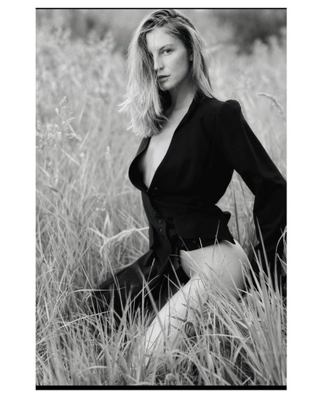 Lena Stepanova porn star gallery