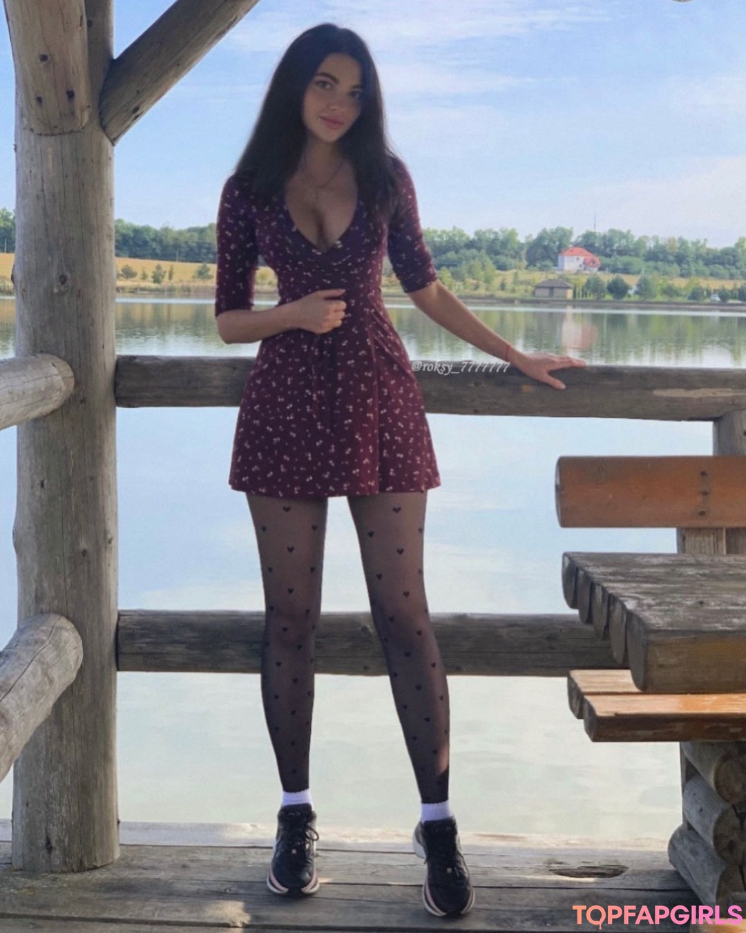Roksana Holodova  profile image