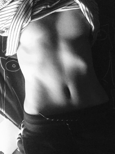 ladyboy xxx onlyfans erotic image