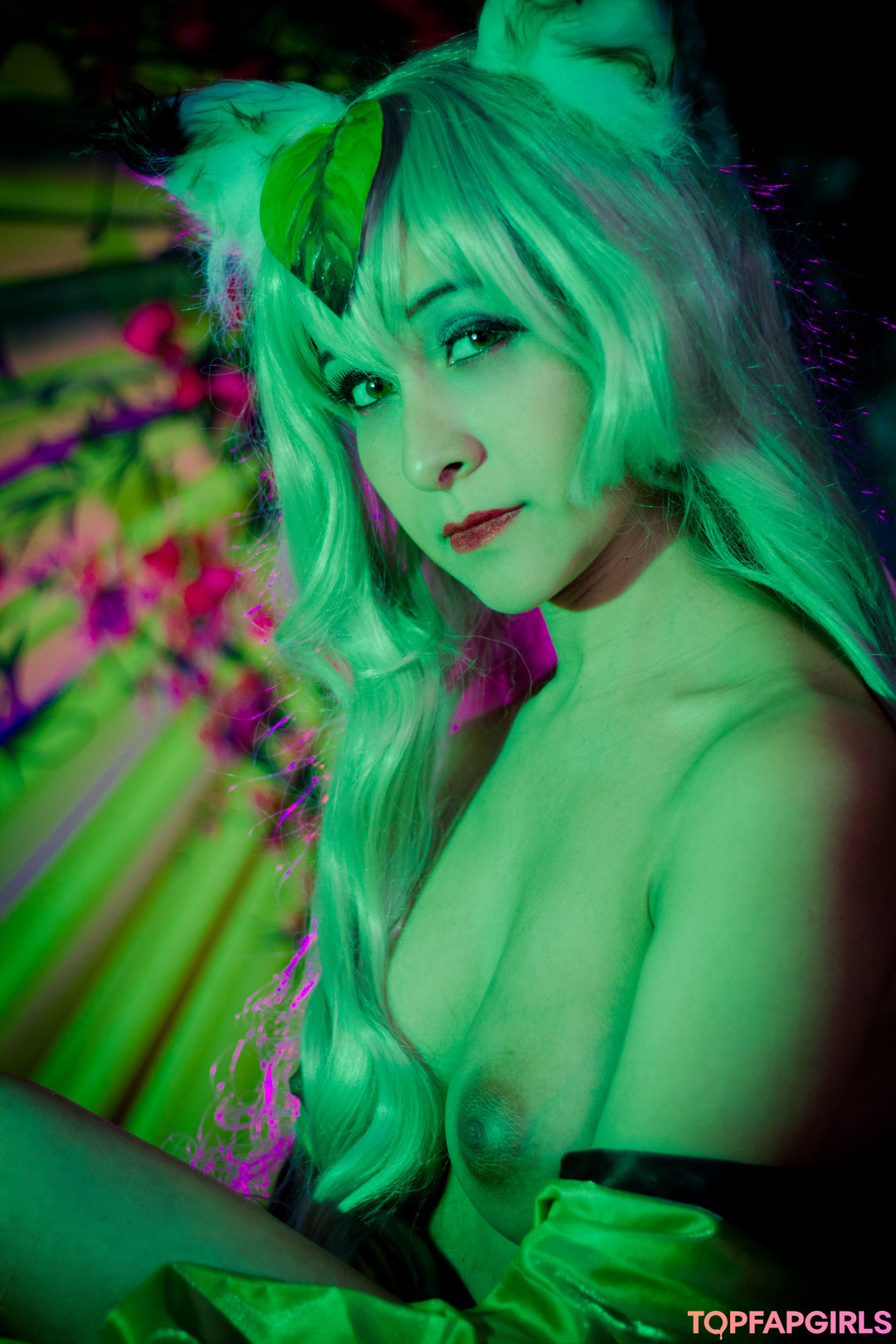 Kitsune No Fullmoon star porn image