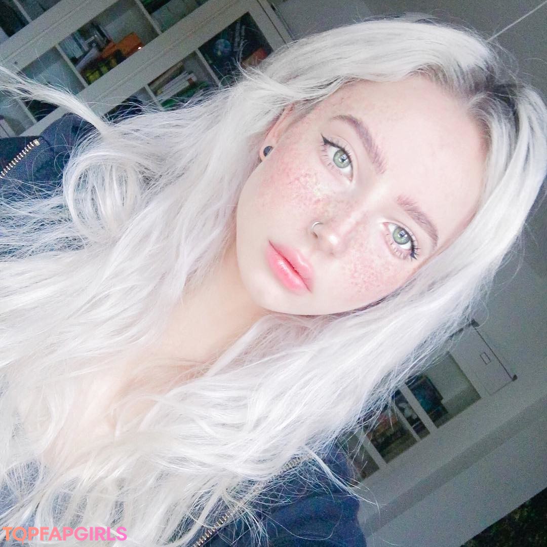 blonde babe onlyfans hot sex images