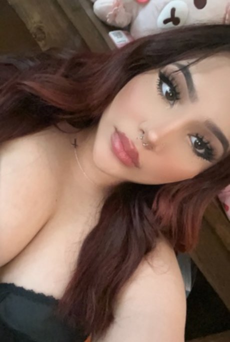 Elevhn nude star galleries