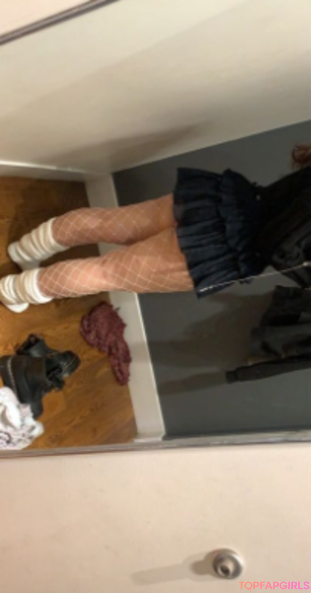 Elevhn sex star pics