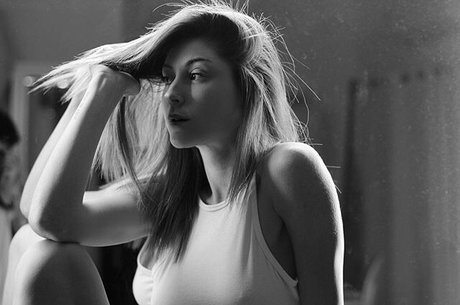 Miay Bar model hd gallery