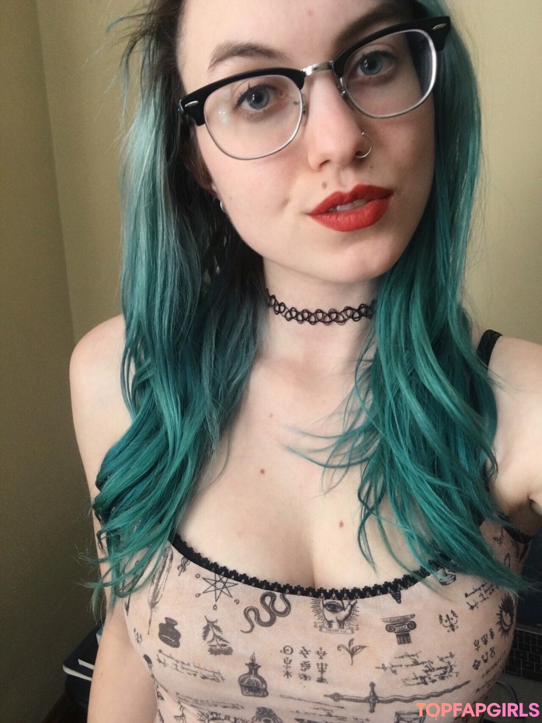 Nicfegan top profile image