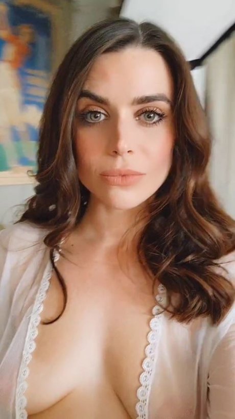 Stephanie Domet erotic model pic