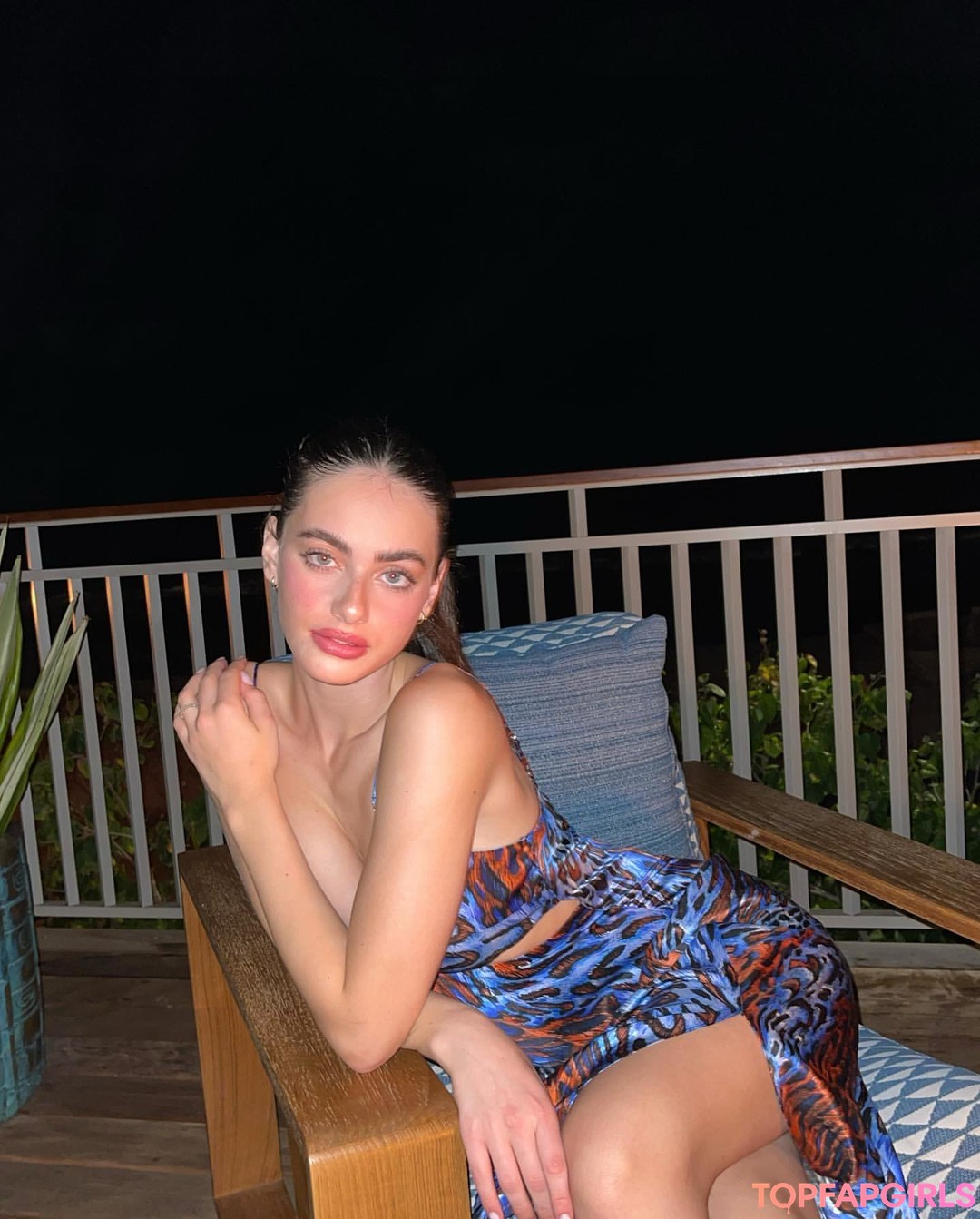 Yael Shelbia nudes model pictures