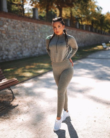 Ana Orteega_ beautiful model pics