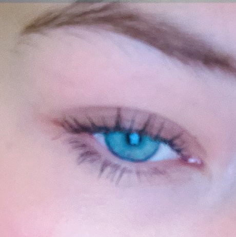 Deviltwin5 xxx model images