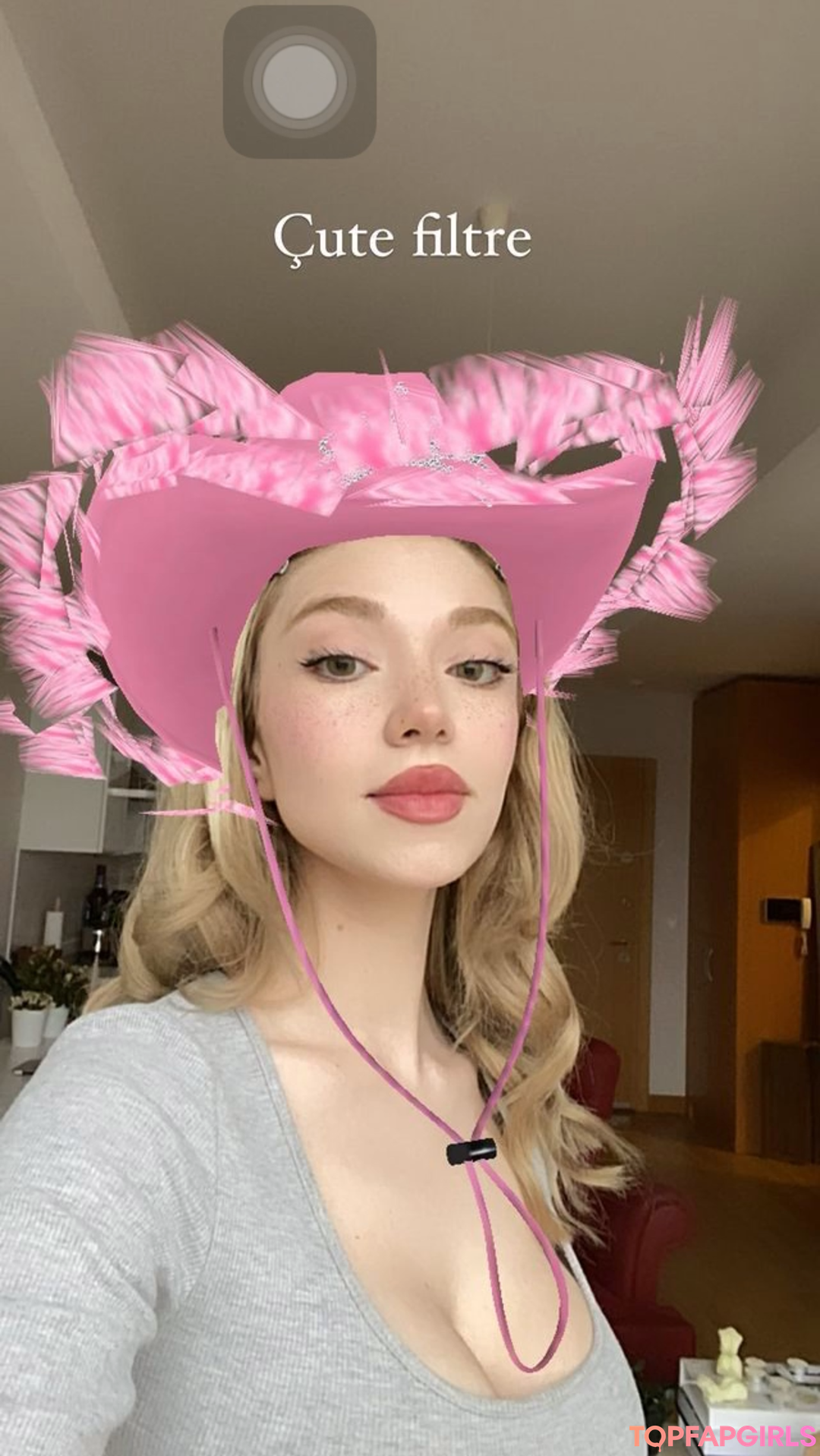 Kardelen Oeztas top profile image