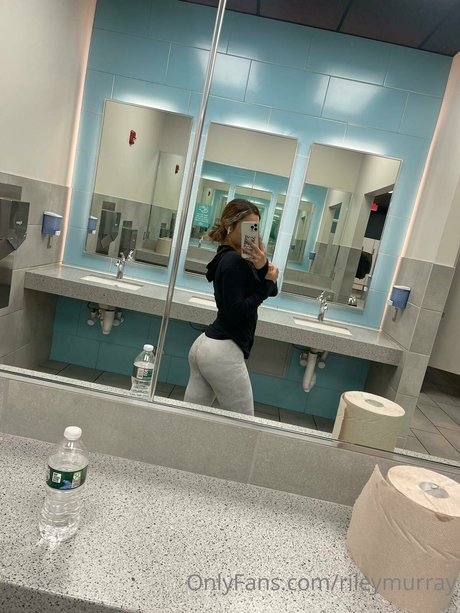 Riley Murray pornstar hot pictures