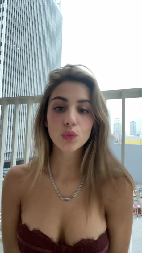 Riley Murray model pretty archive