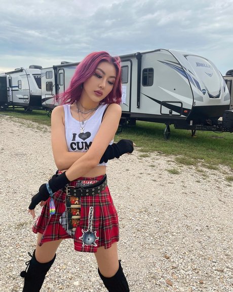 teen feet onlyfans top photo