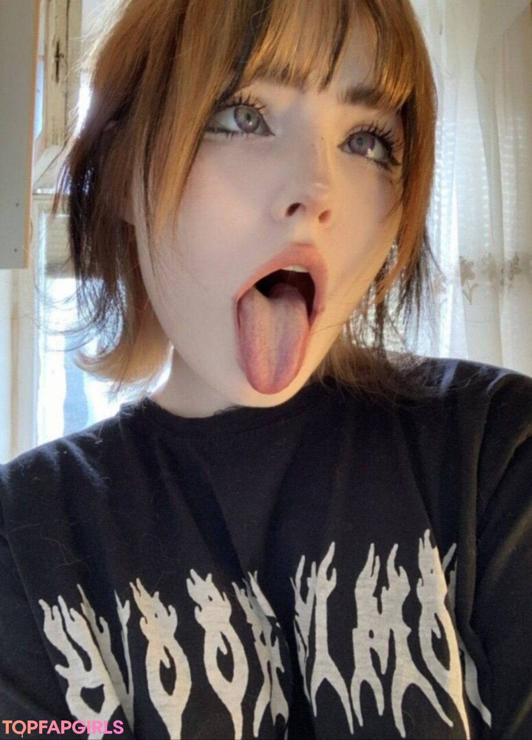 Sqwrtick model adult gallery