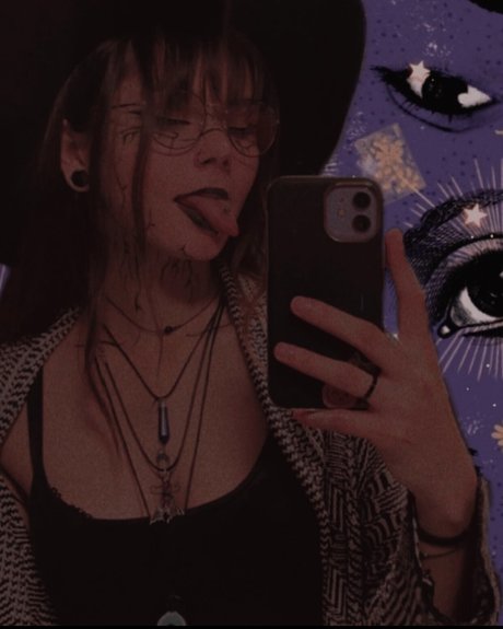 teen natural tits onlyfans art naked img